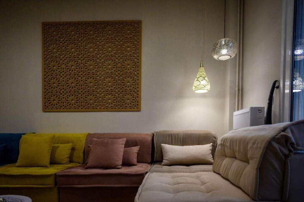 شقة Boho 2 Bdr Luxury Meets The East أثينا المظهر الخارجي الصورة