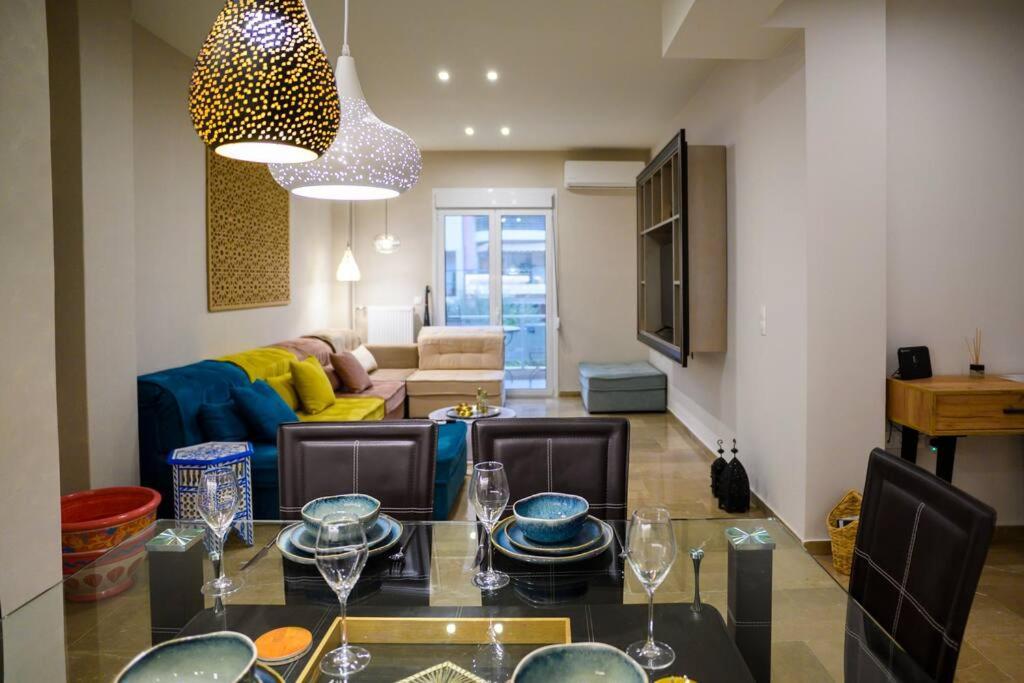 شقة Boho 2 Bdr Luxury Meets The East أثينا المظهر الخارجي الصورة